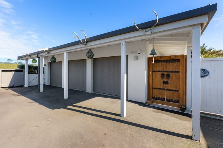 Photo of property in 379c Pukearuhe Road, Waiiti, Urenui, 4377