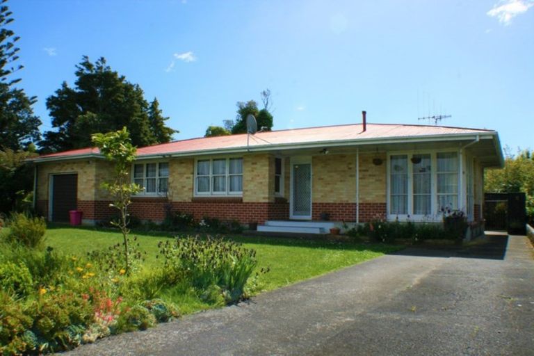 Photo of property in 8 Mabel Street, Levin, 5510