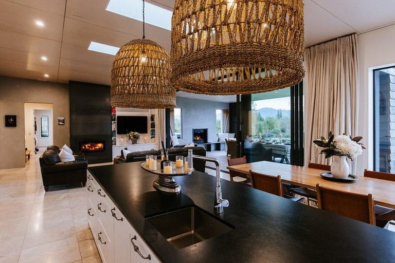 Photo of property in 26 River Quartz Terrace, Wanaka, 9382