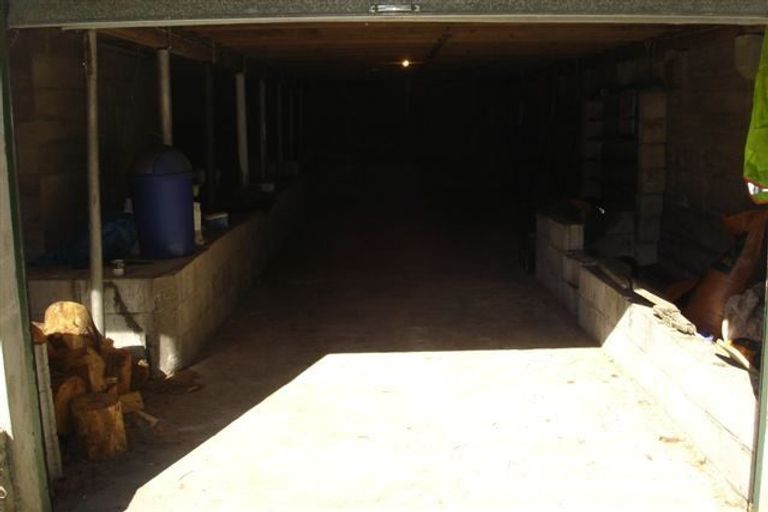 Photo of property in 1 Broadway, Reefton, 7830