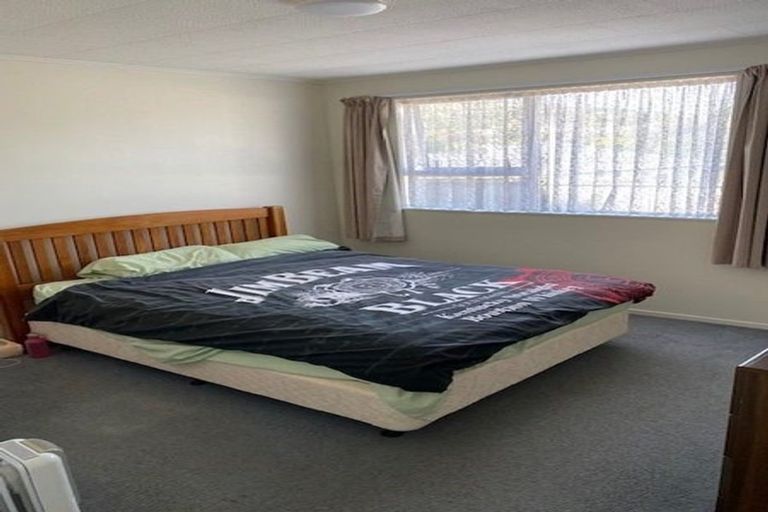 Photo of property in 42a Mahoe Street, Tawa, Wellington, 5028