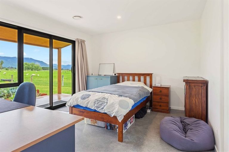 Photo of property in 216 Powells Road, Starvation Hill, Oxford, 7495