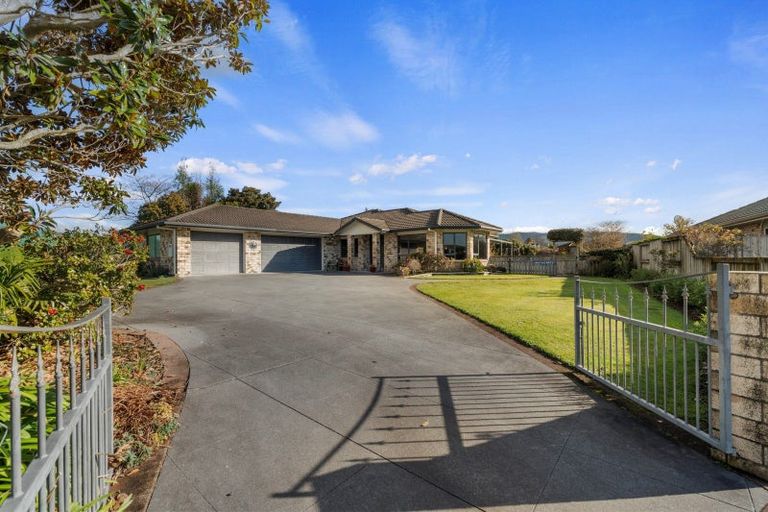 Photo of property in 7 Donelle Place, Te Puke, 3119