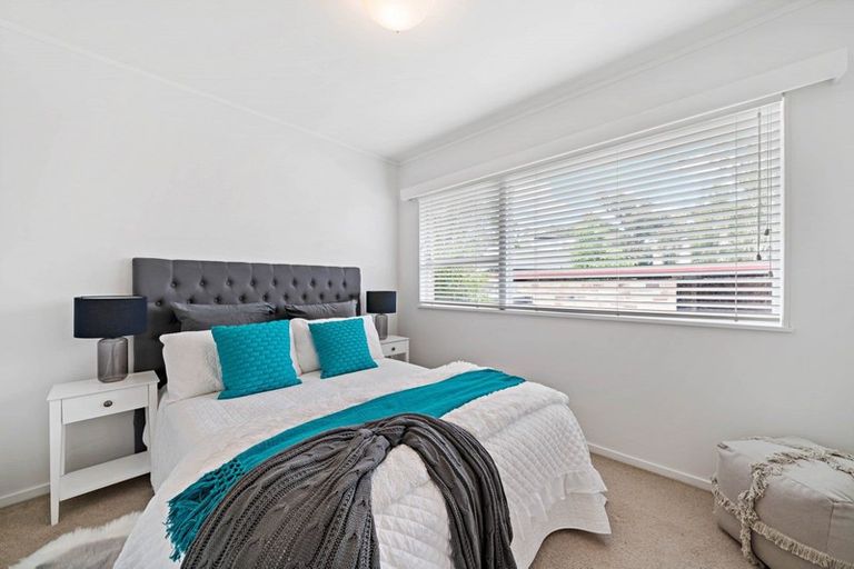 Photo of property in 2/50a Ireland Road, Mount Wellington, Auckland, 1060