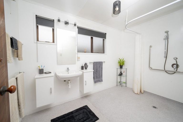 Photo of property in 41 Station Street, Alexandra, 9320