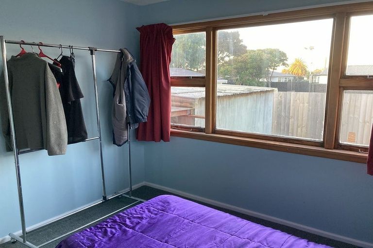 Photo of property in 5 Marriotts Road, North New Brighton, Christchurch, 8083