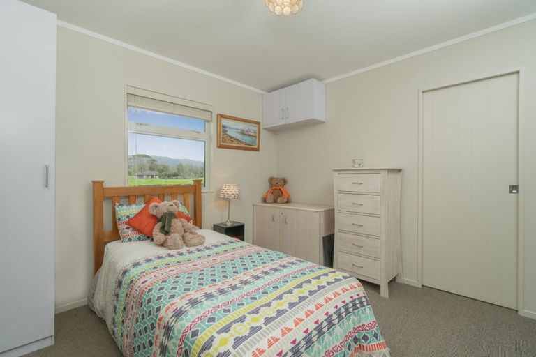Photo of property in 19 Carina Way, Whitianga, 3510