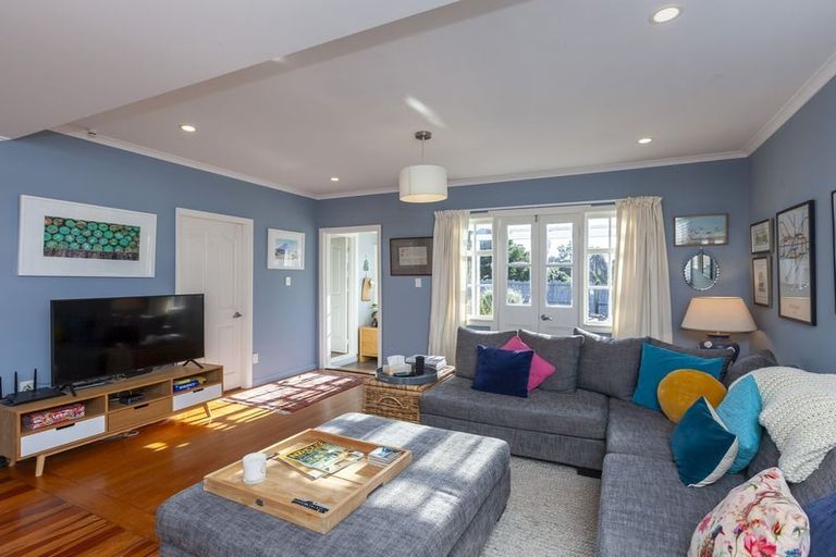 Photo of property in 56 Poplar Avenue, Raumati South, Paraparaumu, 5032