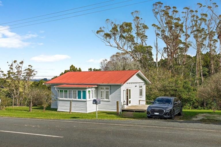 Photo of property in 421 Whitmore Road, Tawharanui Peninsula, Warkworth, 0986