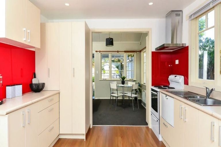 Photo of property in 9 Bettina Road, Fairfield, Hamilton, 3214