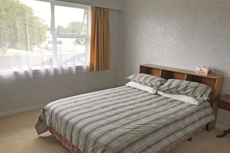 Photo of property in 6 Lantana Avenue, Bell Block, New Plymouth, 4312