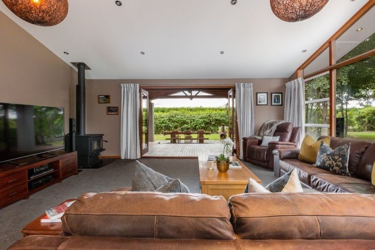 Photo of property in 80 Raupare Road, Twyford, Hastings, 4175