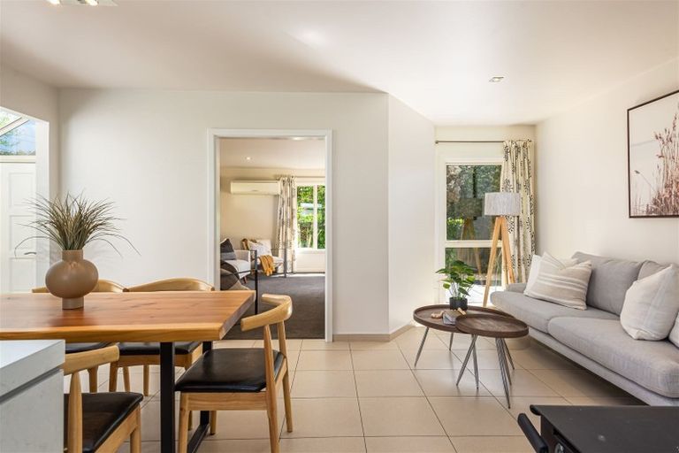 Photo of property in 56 Greendale Avenue, Avonhead, Christchurch, 8042