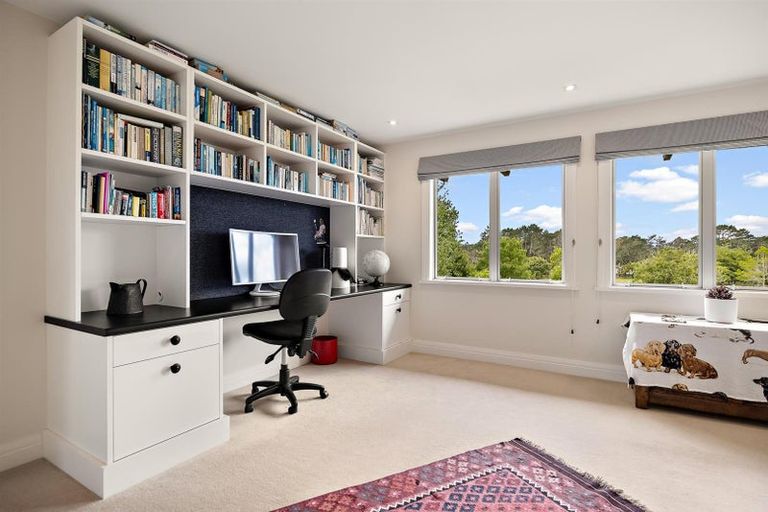 Photo of property in 5 Dysart Lane, Kumeu, 0891