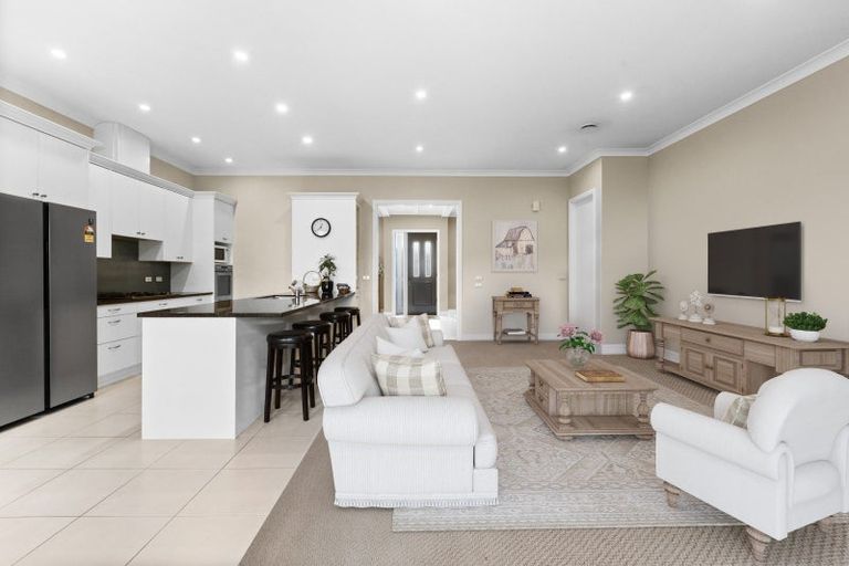 Photo of property in 102 Hunter Drive, Awatoto, Napier, 4110