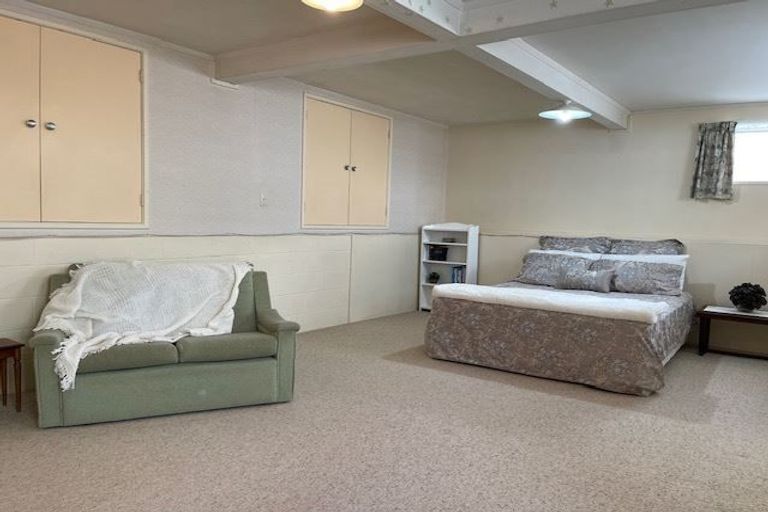 Photo of property in 135 Lake Crescent, Hamilton Lake, Hamilton, 3204