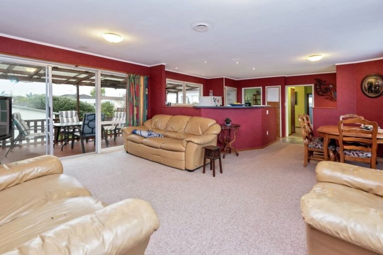 Photo of property in 96 Gills Road, Bucklands Beach, Auckland, 2014