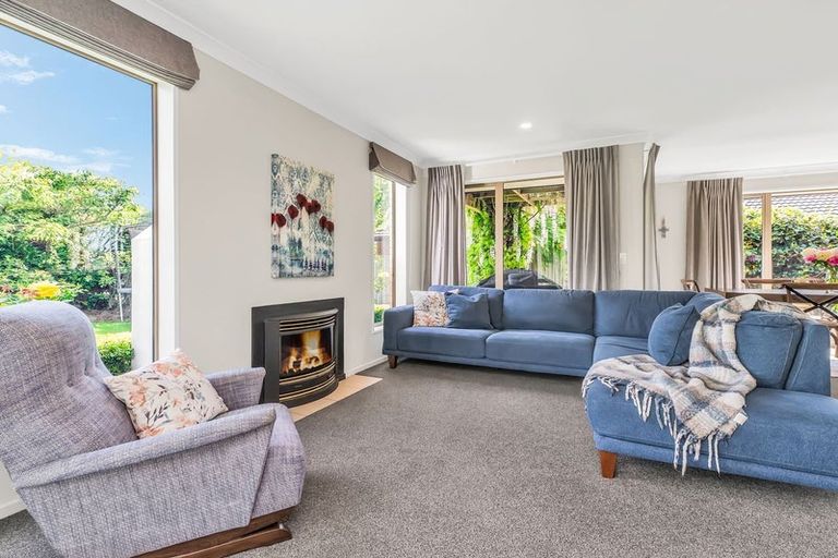 Photo of property in 18 Glenwood Drive, Prebbleton, 7604