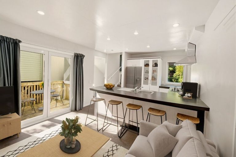 Photo of property in 100a Holloway Road, Aro Valley, Wellington, 6021