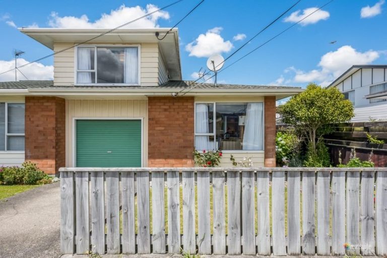 Photo of property in 962b High Street, Avalon, Lower Hutt, 5011