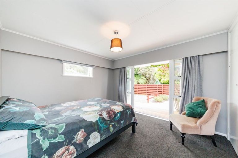 Photo of property in 11 Erin Street, Hokowhitu, Palmerston North, 4410