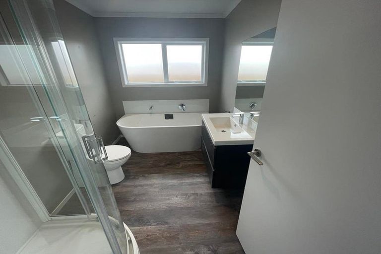 Photo of property in 22 Te Ara O Toroa, Wainuiomata, Lower Hutt, 5014