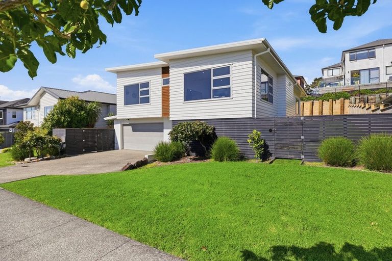 Photo of property in 39 Cilliers Drive, Silverdale, 0932