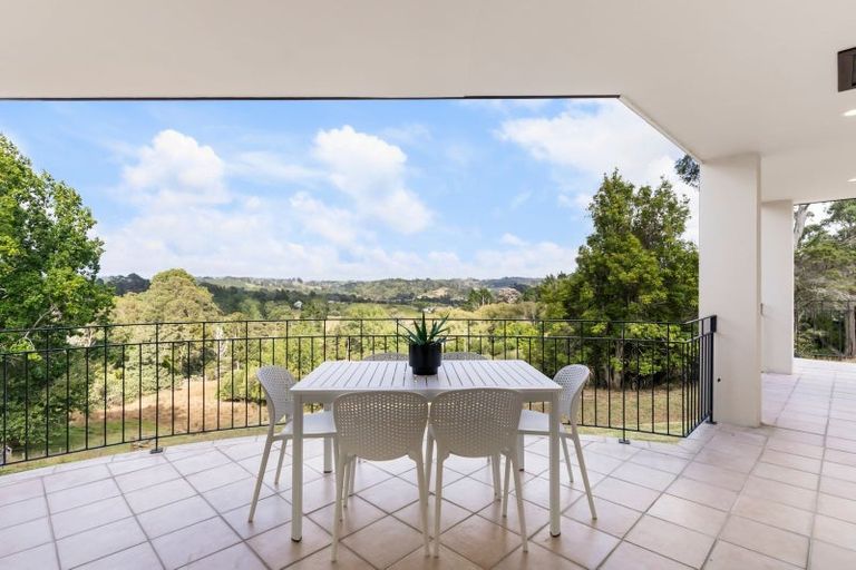 Photo of property in 27 Warman Road, Okura, Auckland, 0792