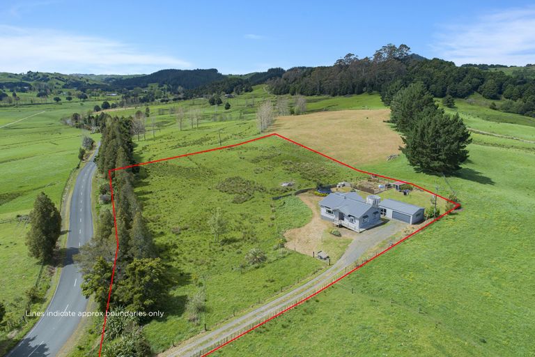 Photo of property in 76 Riponui Road, Purua, Whangarei, 0176