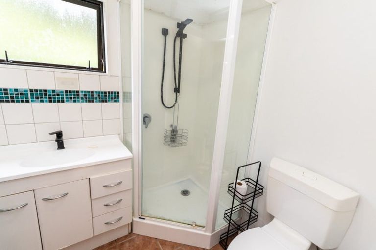 Photo of property in 51 Sunrise Boulevard, Tawa, Wellington, 5028