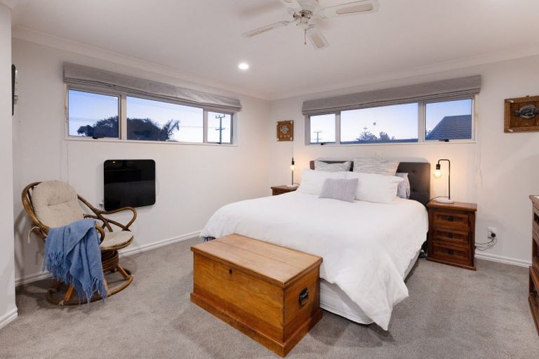 Photo of property in 65 Pukehina Parade, Pukehina, Te Puke, 3189