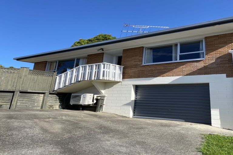 Photo of property in 1/30 Acacia Road, Torbay, Auckland, 0632