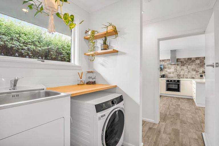 Photo of property in 11 Marlene Street, Casebrook, Christchurch, 8051