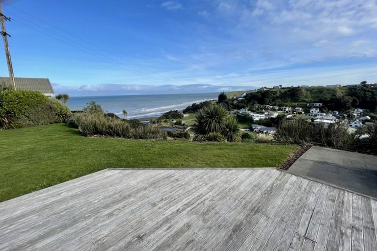 Photo of property in 111 Peat Avenue, Kai Iwi, Whanganui, 4574
