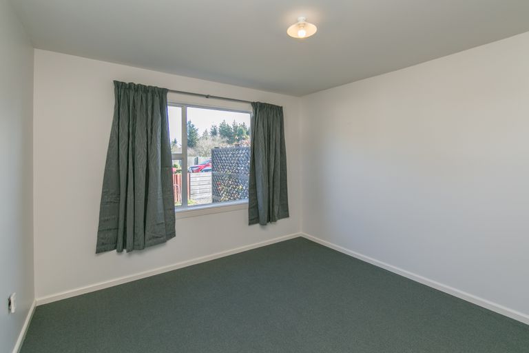Photo of property in 14 Hobbs Street, Hororata, 7572
