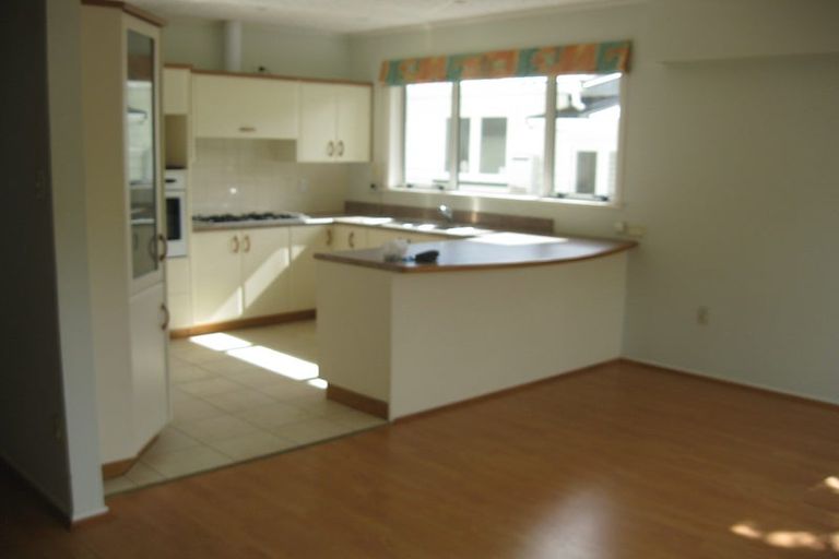 Photo of property in 19 Holly Grove, Maungaraki, Lower Hutt, 5010