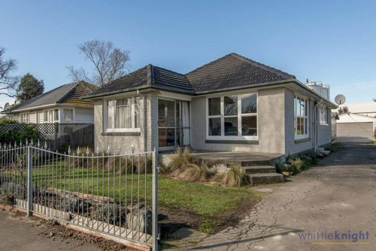 Photo of property in 53 Hillary Crescent, Upper Riccarton, Christchurch, 8041