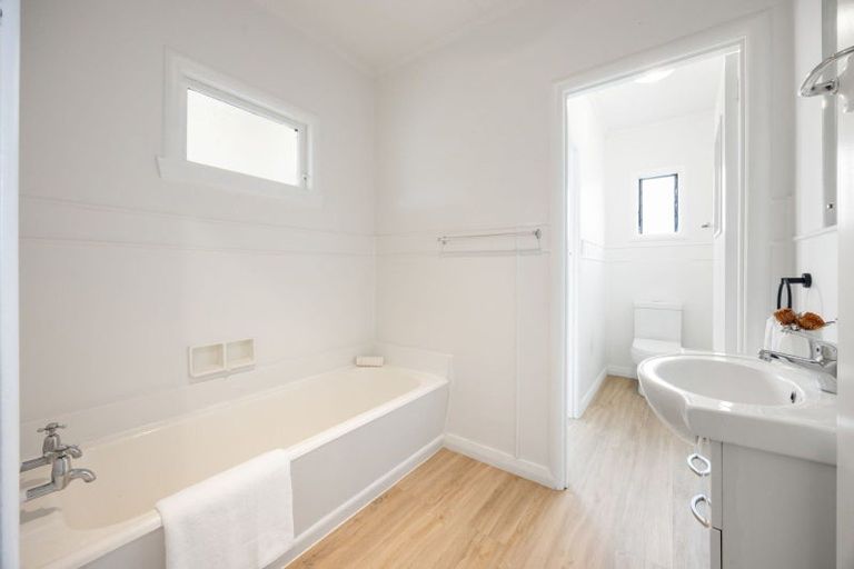 Photo of property in 295b Cambridge Road, Hillcrest, Hamilton, 3216