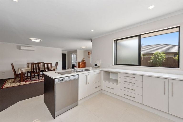 Photo of property in 12 Briar Rose Court, Huntington, Hamilton, 3210