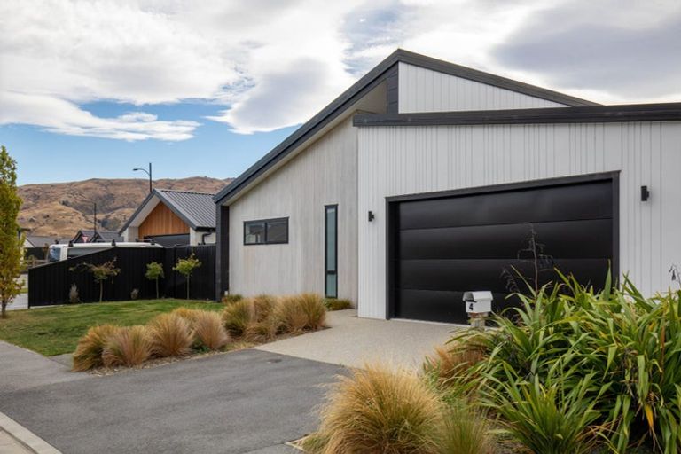 Photo of property in 4 Smitham Drive, Cromwell, 9310