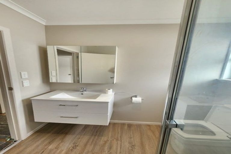 Photo of property in 1/17 Settlement Road, Papakura, 2110