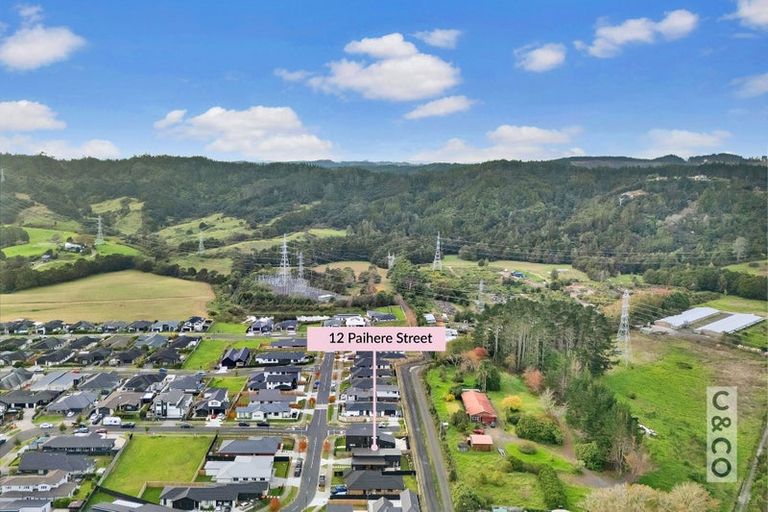 Photo of property in 12 Paihere Street, Huapai, Kumeu, 0810