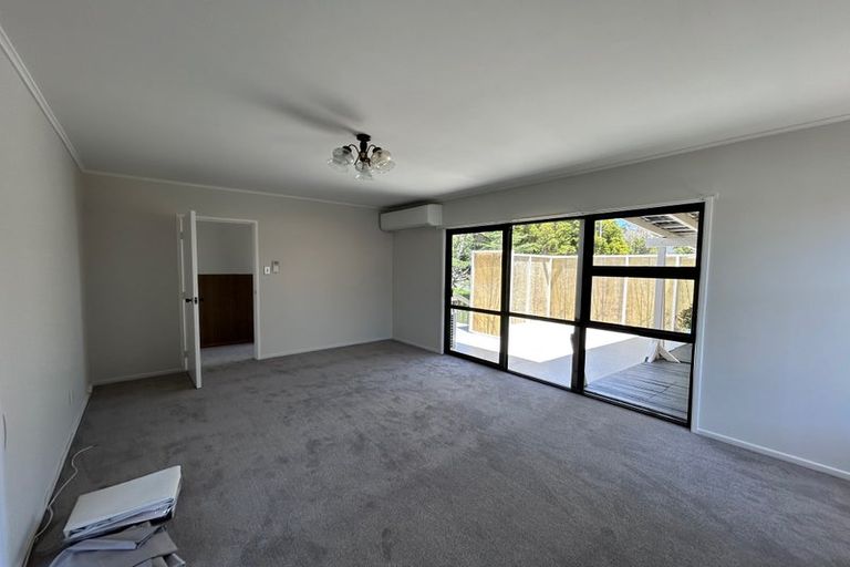 Photo of property in 39 Diana Drive, Glenfield, Auckland, 0627