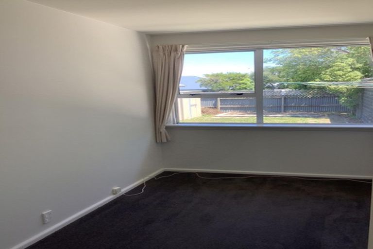 Photo of property in 197 Burwood Road, Burwood, Christchurch, 8083