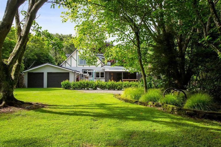 Photo of property in 279 Manutahi Road, Lepperton, New Plymouth, 4372