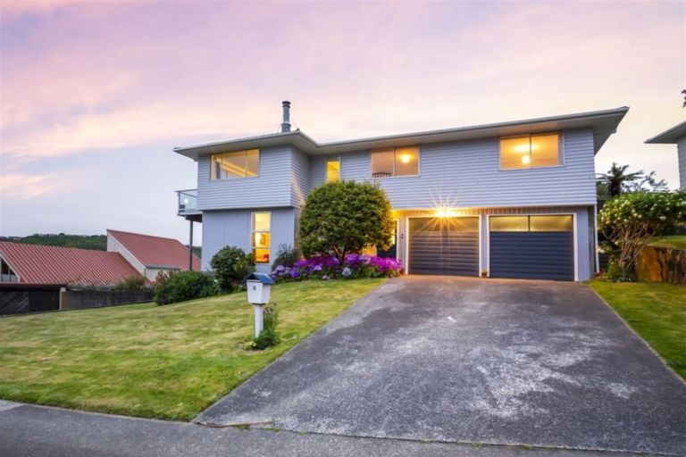 Photo of property in 8 Brora Crescent, Papakowhai, Porirua, 5024