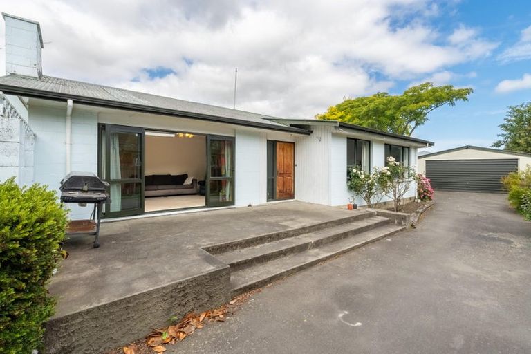 Photo of property in 19 Elwyn Place, Avonhead, Christchurch, 8042
