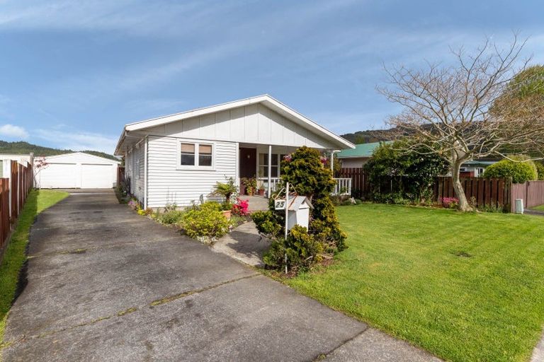 Photo of property in 25 Perry Street, Heretaunga, Upper Hutt, 5018