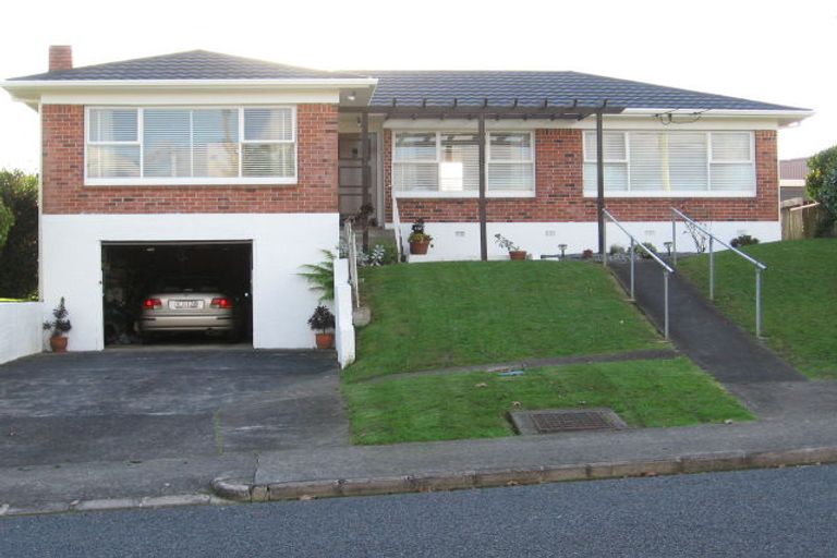 Photo of property in 56 Angelo Avenue, Howick, Auckland, 2014