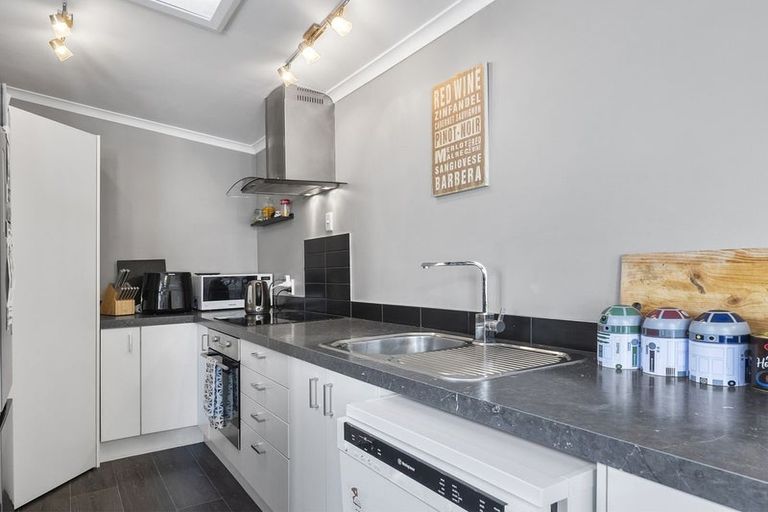 Photo of property in 39 Eskvale Street, Saint Kilda, Dunedin, 9012